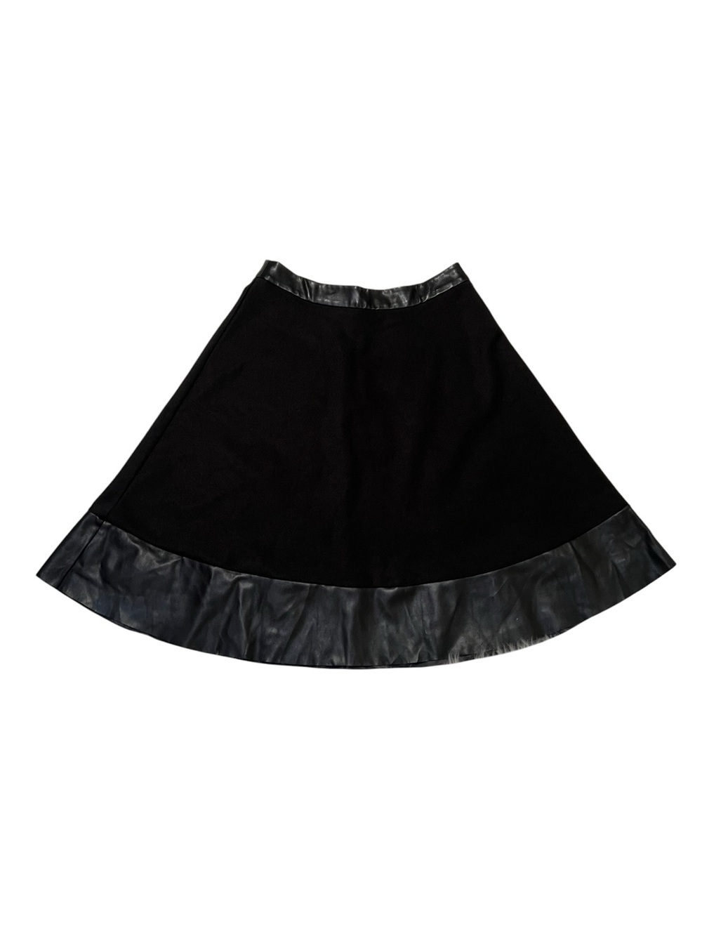 Forever 21 Women's Sz Small A-Line Skater Skirt Black Faux Leather Trim Zip Back